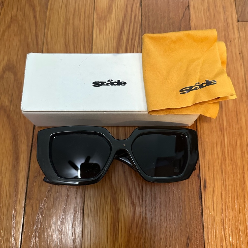 Szâde Black and Dark Purple Sunglasses